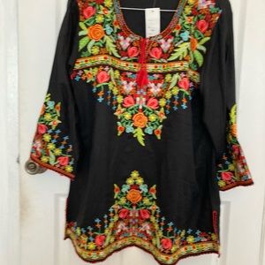 Mexican shirt bordada size extra large